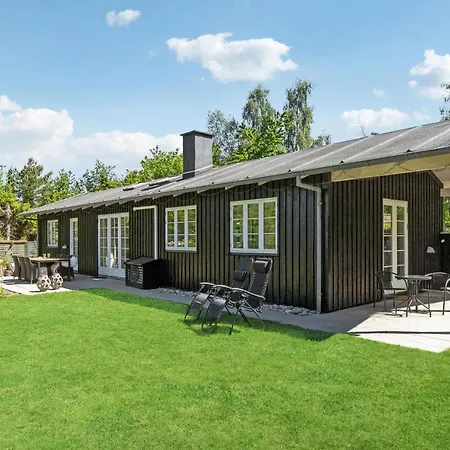 Gorgeous In With Wifi Holiday home