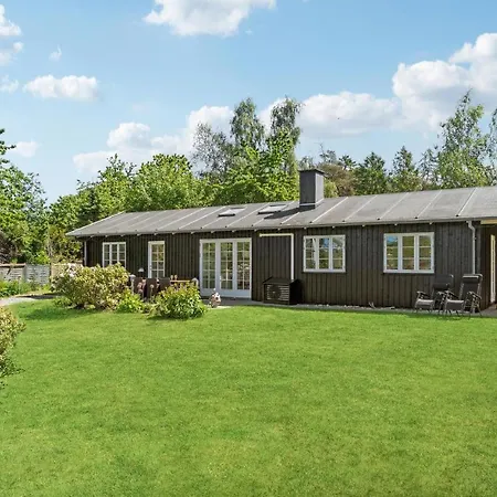 Gorgeous In With Wifi Holiday home Graested